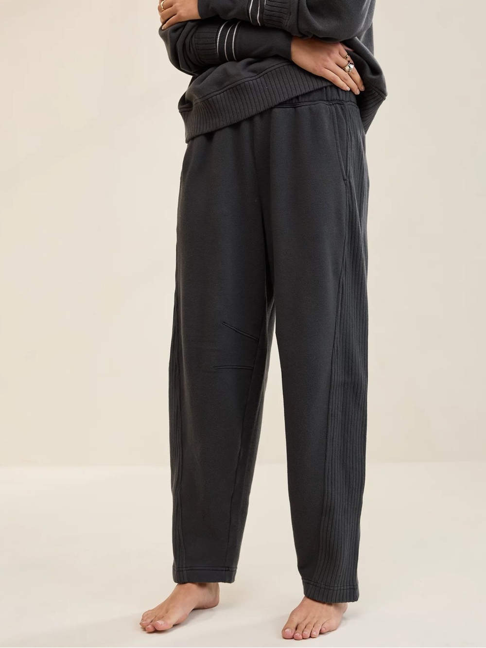 dark gray Aerie Oh Snap! Barrel Sweatpants